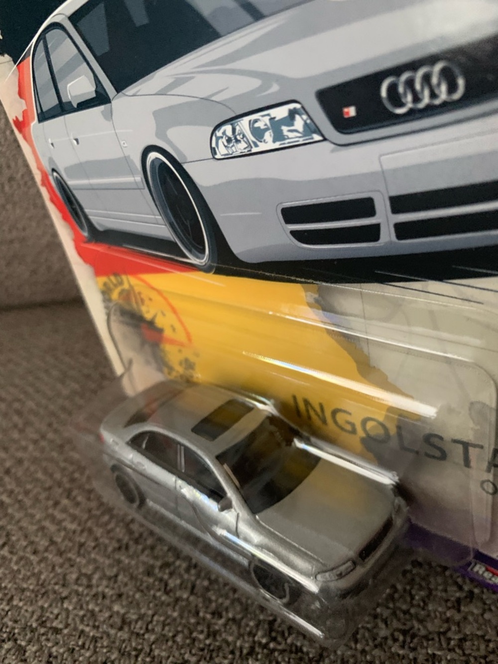Hot Wheels Premium Audi S4 Quattro - Silver - Car Culture Real Rides - Picture 5 of 11